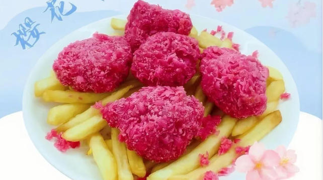 風(fēng)向 | 炫口味、炫顏色、炫好玩……炸雞越來(lái)越“炫酷”